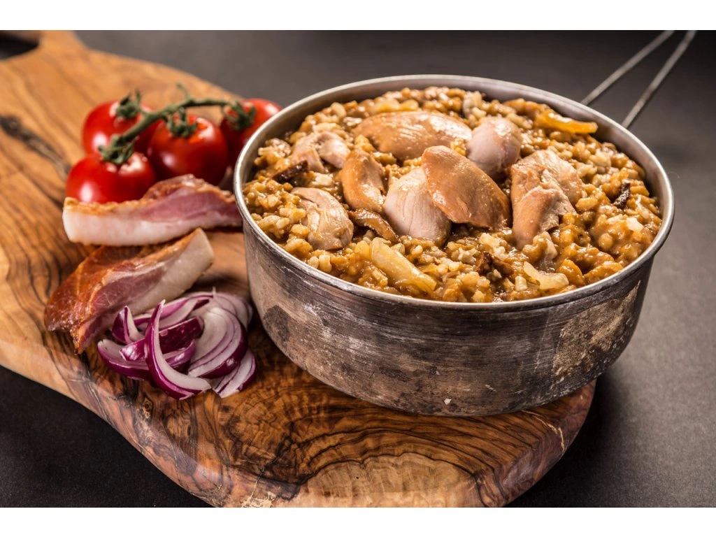 Pro-Ration Main Meal - Ready-To-Eat - Chicken in wild sauce and rice